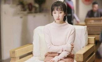 娱乐圈吃瓜男博主,吃瓜男博主带你探秘明星幕后生活